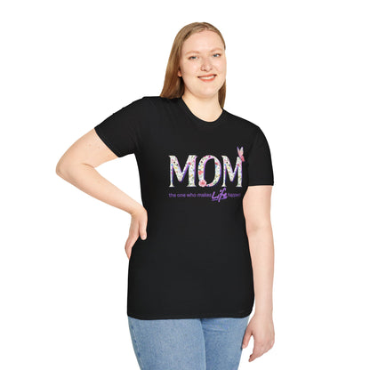 Floral Butterfly MOM T-Shirt - Perfect Gift for Mother's Day