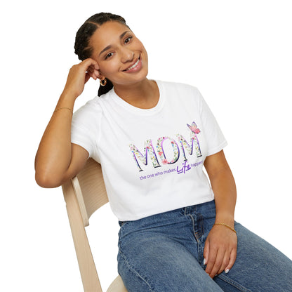 Floral Butterfly MOM T-Shirt - Perfect Gift for Mother's Day